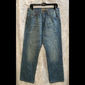 Request Slightly Distressed Jeans 32 x 34